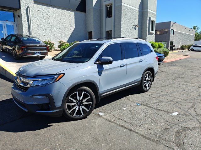 Used 2022 Honda Pilot Touring image 2