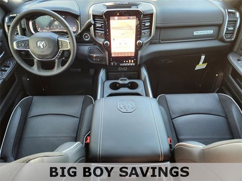 New 2026 RAM 2500 Laramie w/ Night Edition image 18