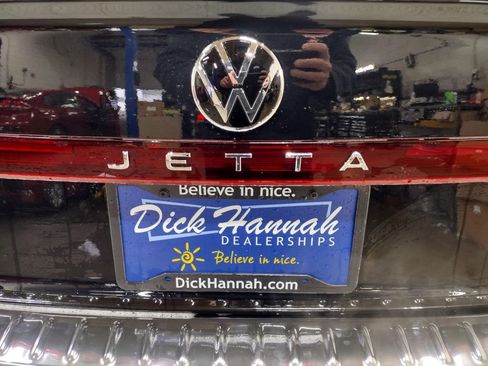 New 2026 Volkswagen Jetta SE image 15