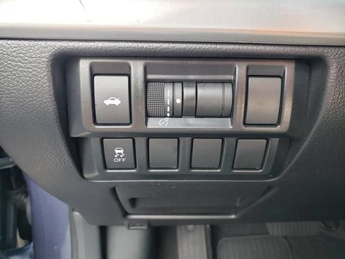 Used 2018 Subaru Legacy 2.5i AWD/4WD image 14