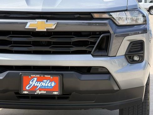 Used 2024 Chevrolet Colorado LT w/ LT Convenience Package II RWD image 11