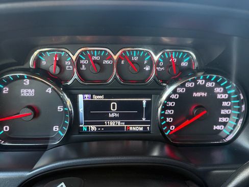 Used 2016 Chevrolet Silverado 2500 LT w/ LT Convenience Package image 10