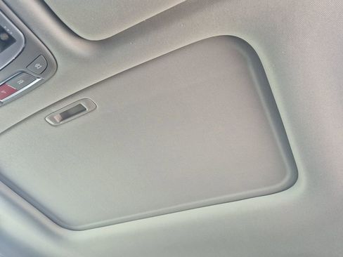 Certified 2023 Kia Telluride S w/ S Sunroof Package AWD/4WD image 14