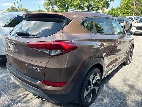 Used 2017 Hyundai Tucson Sport AWD/4WD image 7