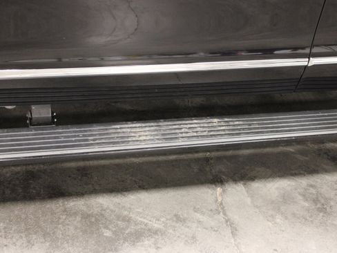 Used 2023 Lincoln Navigator Black Label AWD/4WD image 12