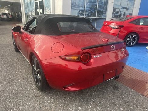Used 2016 MAZDA MX-5 Miata Club image 24