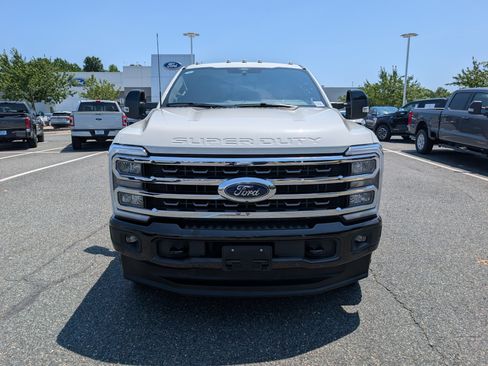 Certified 2025 Ford F350 King Ranch AWD/4WD image 8