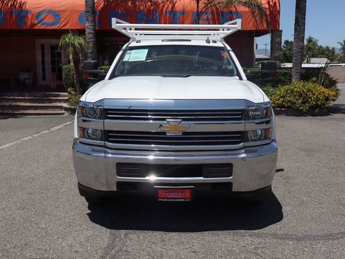 Used 2018 Chevrolet Silverado 3500 W/T w/ WT Convenience Package RWD image 3