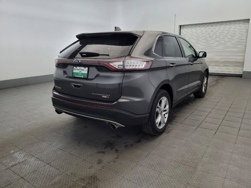 Used 2018 Ford Edge Titanium w/ Technology Package AWD/4WD image 10