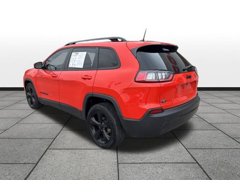 Used 2021 Jeep Cherokee Altitude image 3
