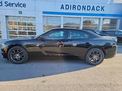 Used 2018 Dodge Charger GT AWD/4WD image 8