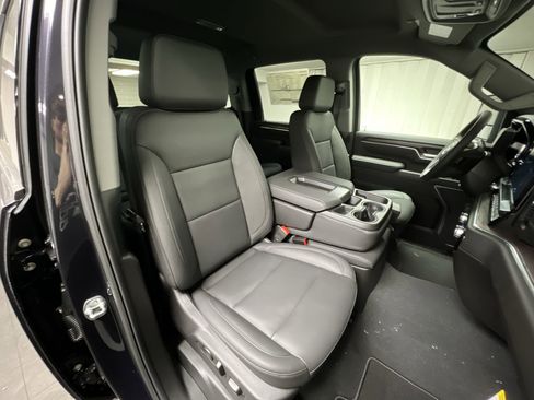 New 2025 GMC Sierra 2500 SLT w/ Max Trailering Package image 63