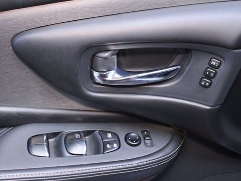 Used 2020 Nissan Murano SL image 20