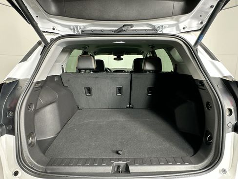 Used 2024 GMC Terrain AT4 AWD/4WD image 28