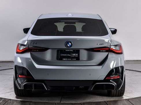 Used 2025 BMW i4 xDrive40i w/ M Sport Package AWD/4WD image 5