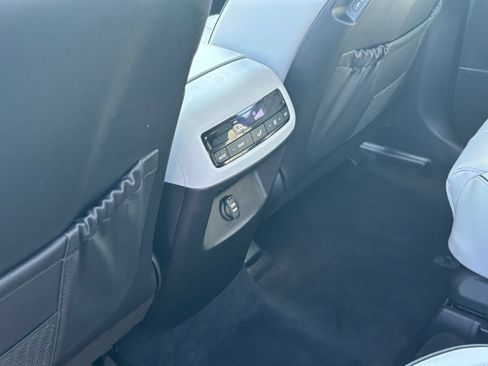 Used 2025 Hyundai Palisade SEL FWD image 25