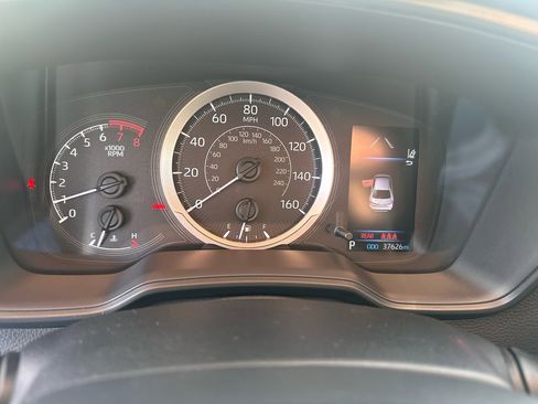 Used 2020 Toyota Corolla LE image 19