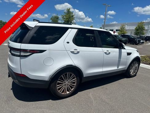 Used 2019 Land Rover Discovery SE AWD/4WD image 4