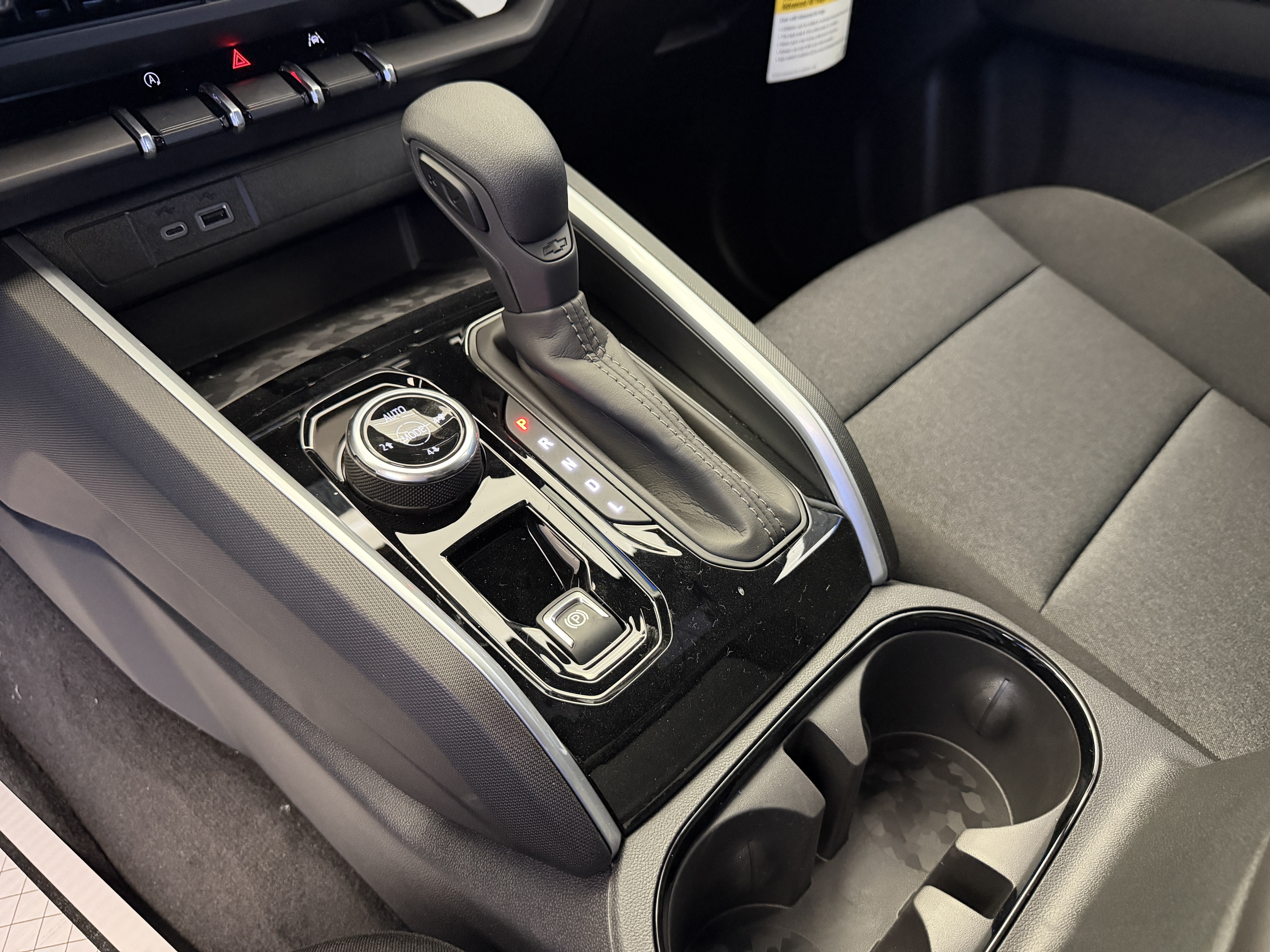 New 2026 Chevrolet Colorado Trail Boss AWD/4WD image 21
