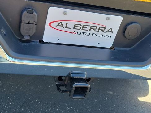 Used 2024 Chevrolet Silverado 1500 LT image 9