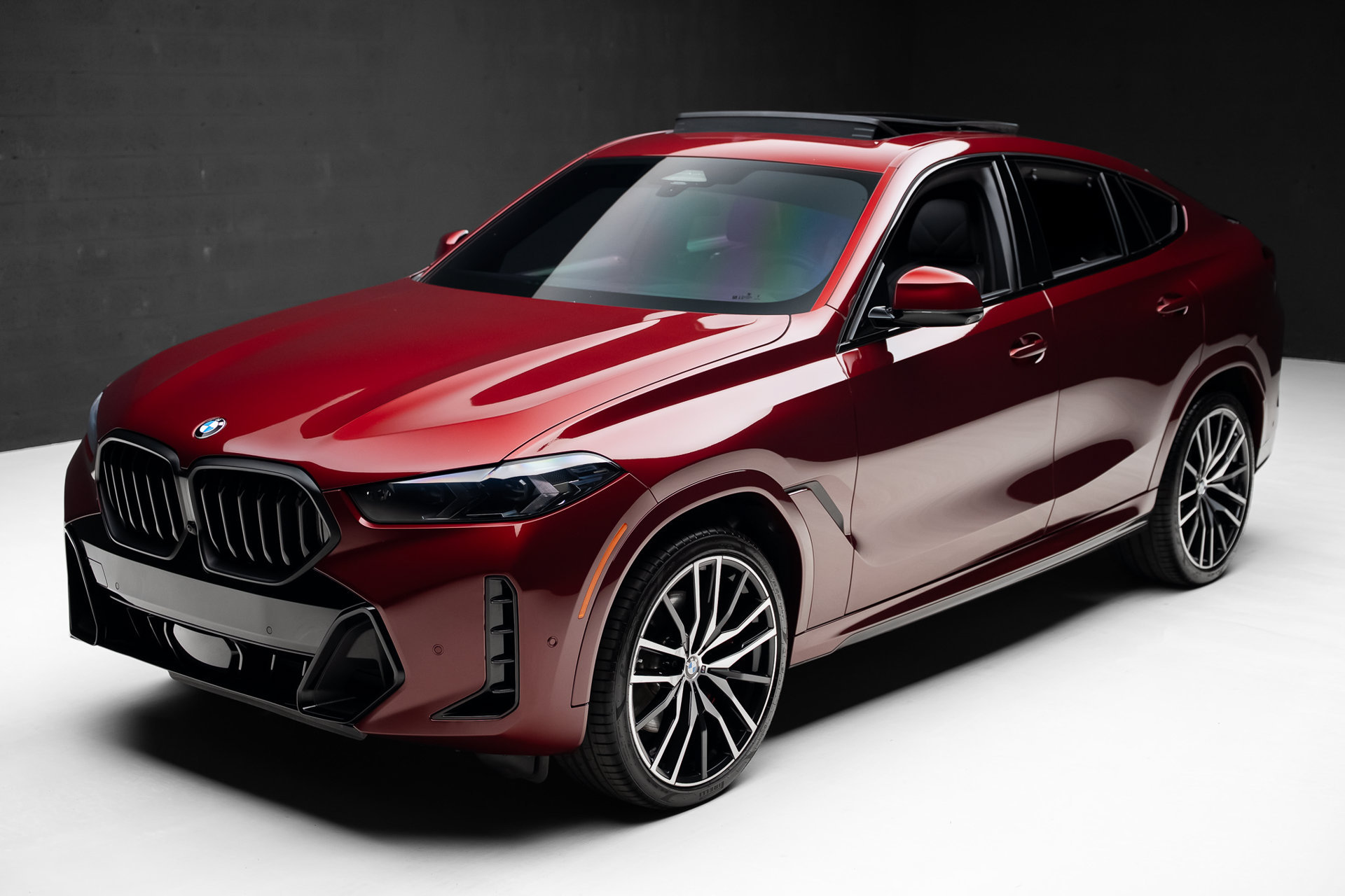 Used 2024 BMW X6 xDrive40i w/ Executive Package AWD/4WD image 4