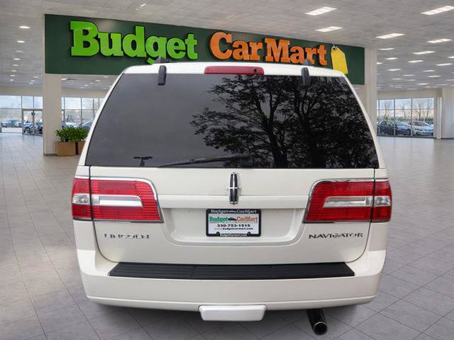 Used 2007 Lincoln Navigator 4WD image 7