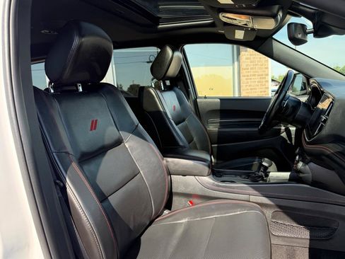 Used 2023 Dodge Durango R/T w/ Blacktop Package AWD/4WD image 34