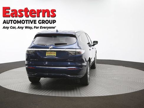 Used 2022 Buick Enclave Avenir w/ Avenir Technology Package AWD/4WD image 42