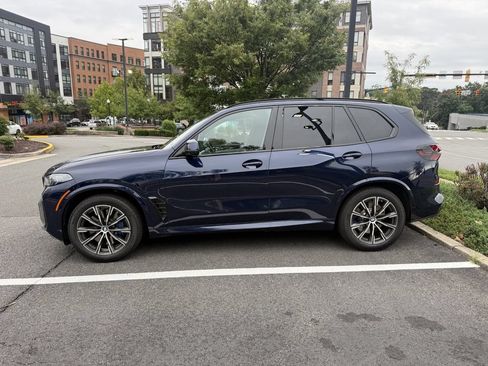 Used 2026 BMW X5 xDrive50e w/ M Sport Package AWD/4WD image 5