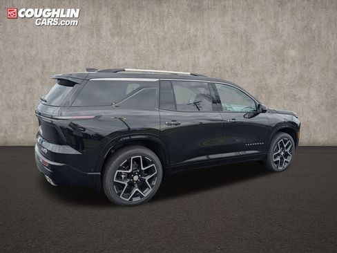 New 2026 Chevrolet Traverse High Country w/ LPO, Floor Liner Package AWD/4WD image 8