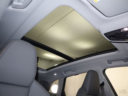 Used 2025 Audi Q5 Premium Plus w/ Premium Plus image 21