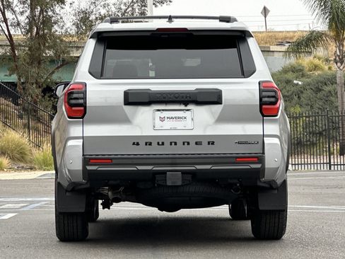New 2026 Toyota 4Runner TRD Off-Road AWD/4WD image 4