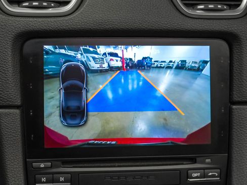 Used 2020 Porsche 718 Boxster image 20