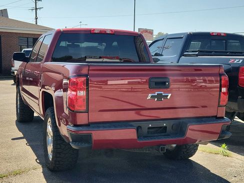 Used 2018 Chevrolet Silverado 1500 LT w/ All Star Edition image 5