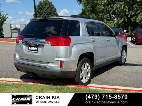 Used 2017 GMC Terrain SLE w/ Convenience Package FWD image 7