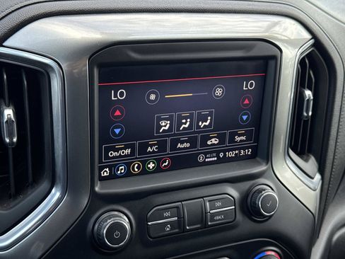 Used 2021 Chevrolet Silverado 1500 LT Trail Boss w/ Convenience Package II AWD/4WD image 14