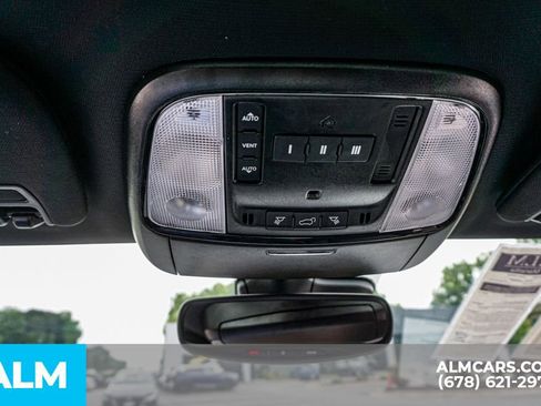 Used 2024 Dodge Durango GT RWD image 36
