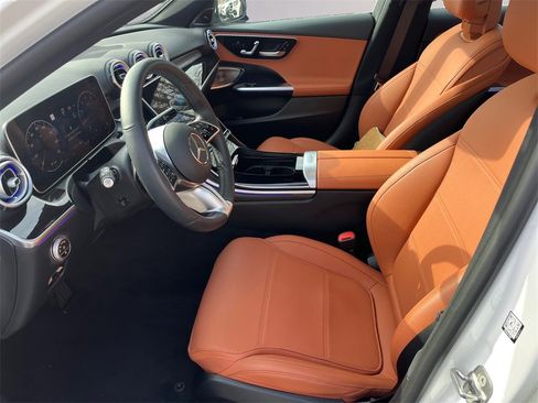 Certified 2025 Mercedes-Benz C 300 4MATIC Sedan image 9