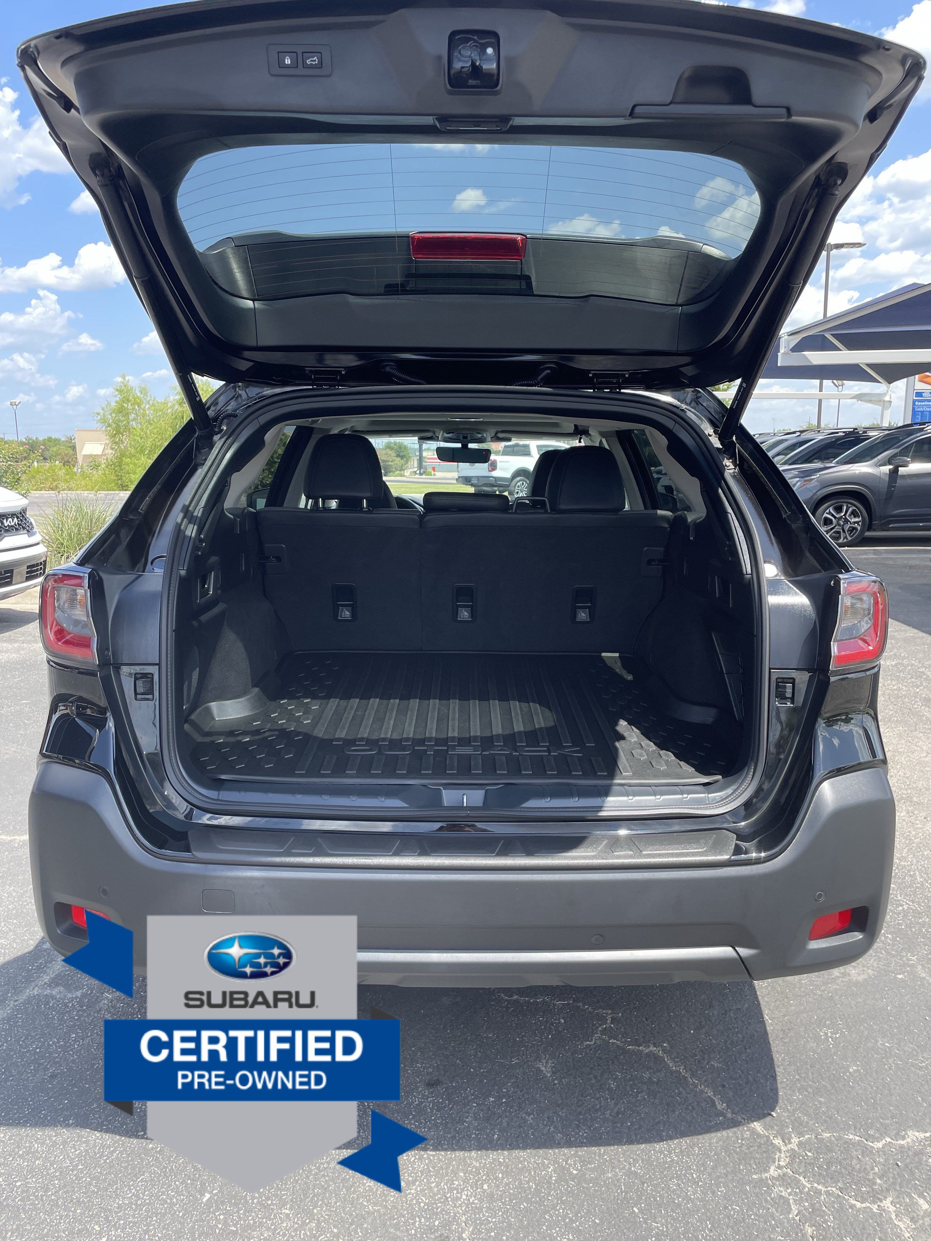 Certified 2024 Subaru Outback Onyx Edition XT AWD/4WD image 11