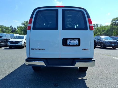 Used 2024 GMC Savana 2500 w/ Driver Convenience Package RWD image 15