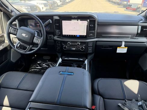 New 2026 Ford F250 Platinum AWD/4WD image 15