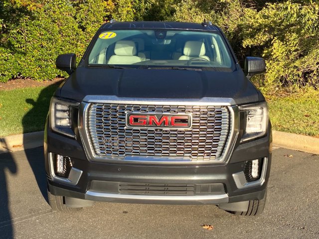 Used 2021 GMC Yukon XL Denali w/ Denali Ultimate Package AWD/4WD image 2