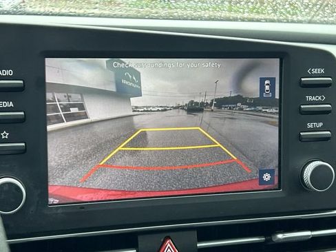 Certified 2023 Hyundai Elantra SEL FWD image 24