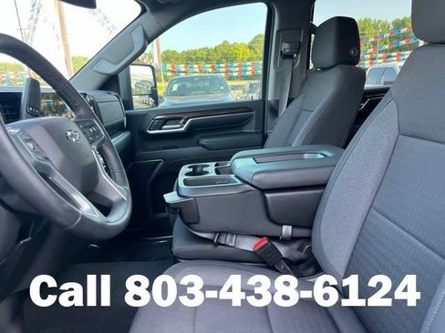 Used 2024 Chevrolet Silverado 2500 LT w/ Z71 Sport Edition AWD/4WD image 8