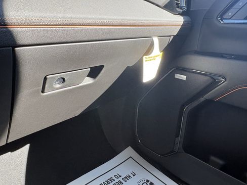 New 2026 GMC Sierra 3500 AT4 w/ AT4 Premium Plus Package AWD/4WD image 27