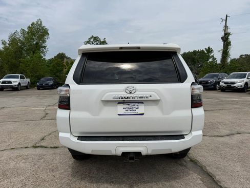 Used 2014 Toyota 4Runner SR5 Premium RWD image 4