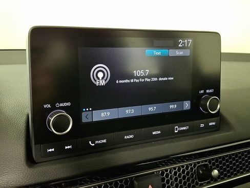 Used 2023 Honda Civic LX image 3