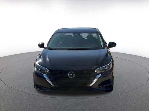 Used 2025 Nissan Sentra SV FWD image 4