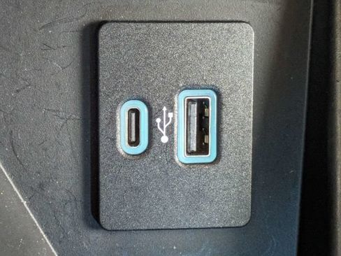 Used 2021 Ford F150 Limited AWD/4WD image 26