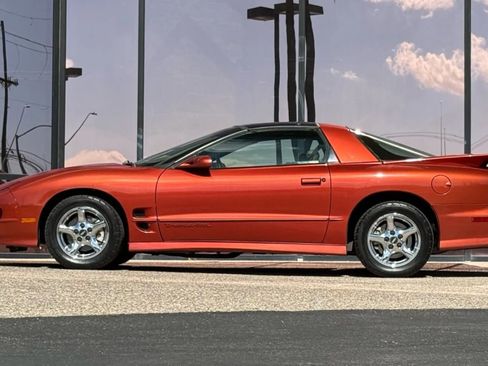 Used 2002 Pontiac Firebird Formula image 5
